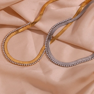 Spliced Snake Bone Chain Necklace 316L Stainless Steel 18K Gold Plated Zircon Pavé Minimalist Elegant Jewelry For Women