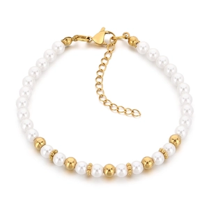 Minimalist Baroque pearl bracelet with golden stainless steel beads and lobster clasp