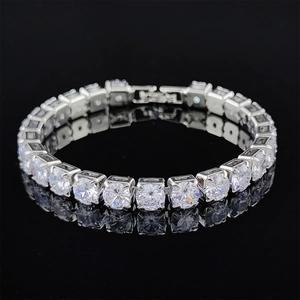Elegante pulsera tennis de plata de 6mm con circonitas brillantes y cierre plegable