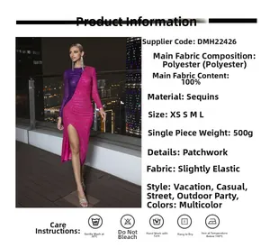 Detail des Pailletten-Patchwork-Designs an Magenta und lila Partykleid mit Schlitz