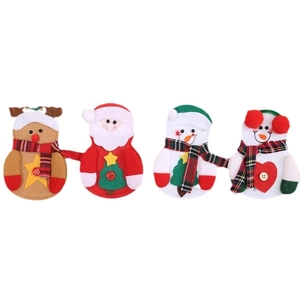 Set di 4 portaposate natalizi in feltro con renna, Babbo Natale e pupazzo di neve