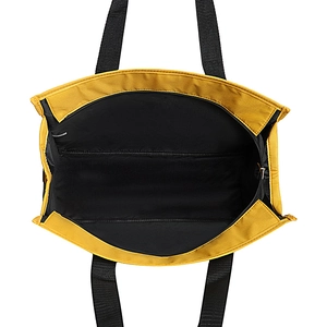 Vista dall'alto di borsa tote in tela gialla con interno nero e chiusura a cerniera