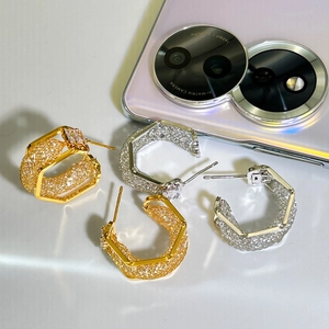 Orecchini A Cerchio Esagonali Rame Placcato Oro 24K Maglia Vuota Geometrica Zirconia Minimalista Elegante Per Donne