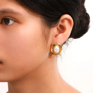 French Vintage Oval Stud Earrings 18K Gold Plated Stainless Steel With Imitation Artificial Pearl And Tiger Eye For Women