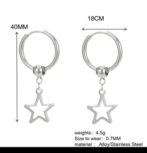 Technical drawing of star drop earrings with 40mm length and 18mm ring diameter