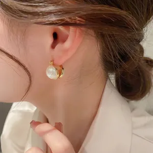Elegant gold hoop earrings with white pearls for women, French vintage style jewelry
