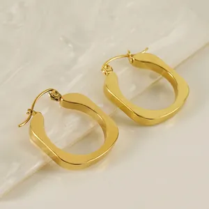 Chunky 18K gold plated U-shaped rectangular hoop earrings in high-polished stainless steel