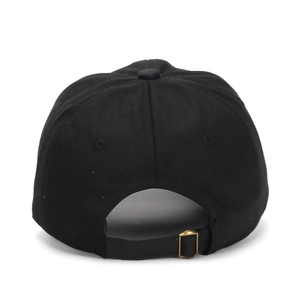 Casquette de baseball noire réglable vue arrière avec boucle métal et coutures fines