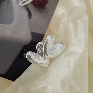 Minimalist 925 sterling silver heart earrings with unique handmade hammered texture finish