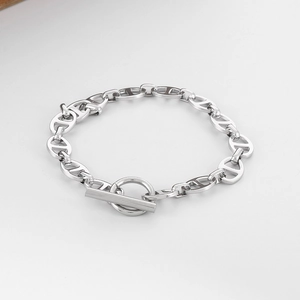 Polished stainless steel anchor chain necklace set with OT clasp in silver finish