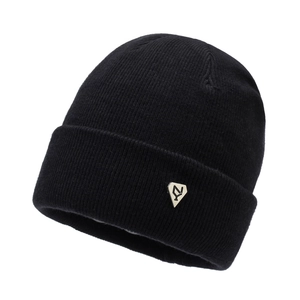 Classic black fleece-lined knit beanie for winter with a stylish silver metal logo