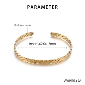 Bracelet jonc ouvert torsadé en acier inoxydable doré minimaliste pour femme