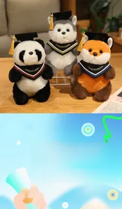 Peluche di laurea con panda, husky e volpe dotati di tocco e mantello nero