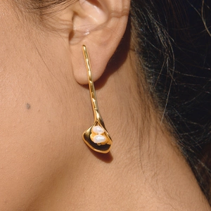 Elegant 18K gold plated stainless steel floral drop earrings with freshwater pearls