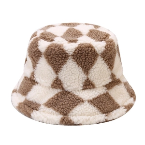 Bob en laine d'agneau épais à carreaux marron et crème pour protection solaire hiver
