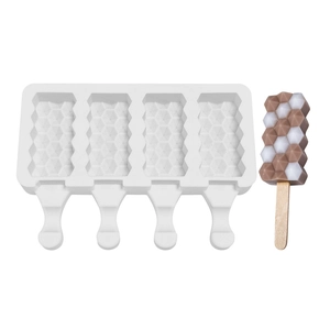 White 4-slot diamond pattern silicone popsicle mold with honeycomb texture for DIY ice cream