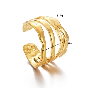 Detailed view of golden multilayer open ring showing 3.5g weight and 16mm diameter size