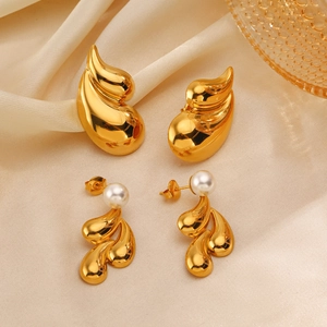 Water Drop Dangle Earrings Stainless Steel With Artificial Pearl 18K Gold Plated Liquid Metal Style Ins Fashion For Women