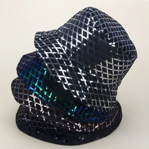 Cappelli alla pescatora con paillettes a rombi in vari colori per stile e protezione