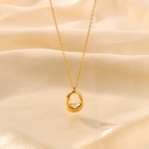 Irregular Oval Bean Pendant Necklace 18K Gold Plated Stainless Steel Geometric Minimalist Elegant Jewelry For Women