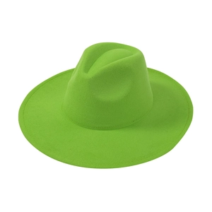 Classic vibrant green wool felt fedora hat with wide brim and elegant retro style