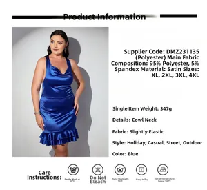 Detailansicht des königsblauen Satin-Wasserfallkleids mit Rüschensaum und Stoffdetails