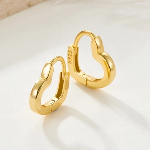 Polished 18k gold plated 925 sterling silver heart hoop earrings with S925 engraving