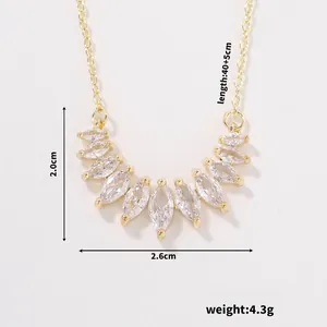 Detail shot of marquise-cut zircon necklace with dimensions 2.0x2.6cm and 45cm chain