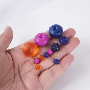 Realistische PVC-Blaubeeren in vier Größen für DIY-Kuchen und Bastelarbeiten Deko