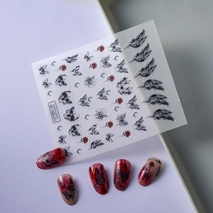 5D Diablo Schmetterling Nagelsticker mit geprägten schwarzen Motiven und roten Rosen Motive