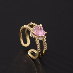 Bague ajustable dorée avec zircon rose en forme de cœur et design à double anneau