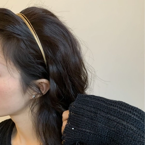 Minimalistisches goldfarbenes mehrlagiges Stirnband aus Metall für Damen im Set