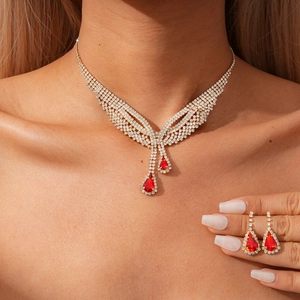 Luxury Vintage Iron Rhinestone Water Drop Pendant Necklace And Earrings For Women Elegant Fashion Neck Jewelry
