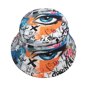 Cappello a secchiello con motivi di occhi 3D e stampe graffiti street art in tela