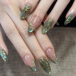 Press On Nails Long Coffin Shape 3D Gold Embossed Floral Emerald Green Cat Eye Artificial Pearl Elegant Fake Nails For Women