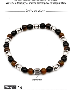 Detail view of a 7mm Tiger Eye and Agate stone bracelet with 20g weight measurement
