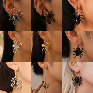 Gothic Spider Drop Earrings For Women Halloween Jewelry Alloy Rhinestone Animal Stud Earrings Personality Party Jewelry Gift