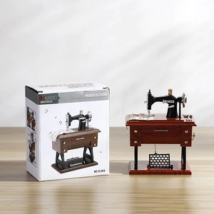 Vintage Sewing Machine Music Box Mechanical Clockwork Antique Wood Grain Plastic Retro Tabletop Decoration Home Gift