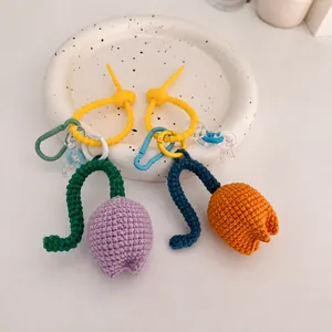 Porte-clés tulipes tricotés main, breloques de fleurs au crochet pour sacs et cartables.