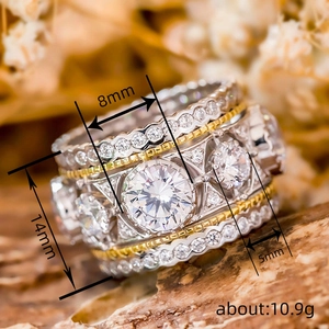 Luxury two-tone layered ring set with 8mm zircon main stone and gold beaded edges