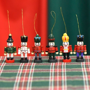 Wooden Nutcracker Soldier Ornaments European Style Mini Hand Painted King Soldier Figurines Home Festive Holiday Decor