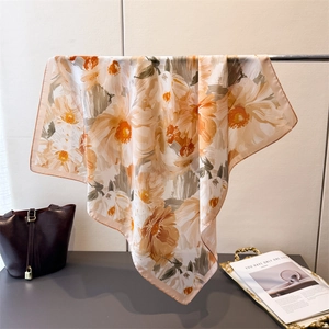 Foulard Carré En Satin De Satin Imprimé Floral Élégant Femme Bandana Mode Accessoires Cheveux Châle