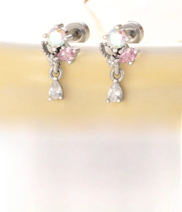 Macro d'oreilles en acier titane avec pendentifs gouttes en zircon rose et transparent