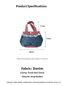 Dettaglio mini borsa a quadretti rossi con pizzo bianco e base in denim misure