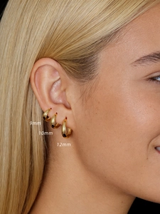 Detailed view of S925 sterling silver gold hoop earrings in 9mm 10mm and 12mm sizes