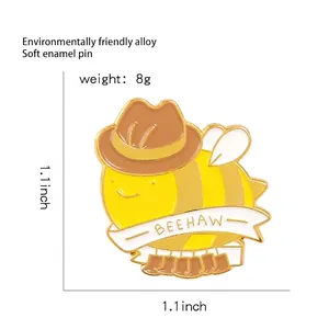 Pin's abeille mignonne en émail avec chapeau de cow-boy et ruban Beehaw en alliage