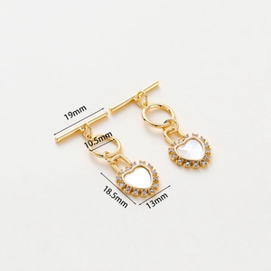 Detail of 14k gold plated heart toggle clasp with dimensions 19mm and 18.5mm