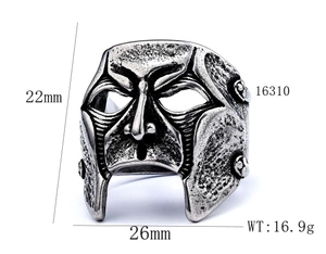Macro detail of retro mask ring with dimensions 22mm x 26mm and weight of 16.9g