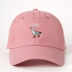 Rosa Baumwoll-Baseballkappe mit Silly-Stickerei und weißer Gans auf gebogenem Schirm