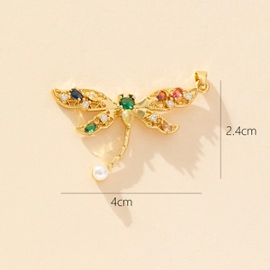 Exquisite gold dragonfly pendant with colorful zircon wings and a pearl, size 4x2.4cm